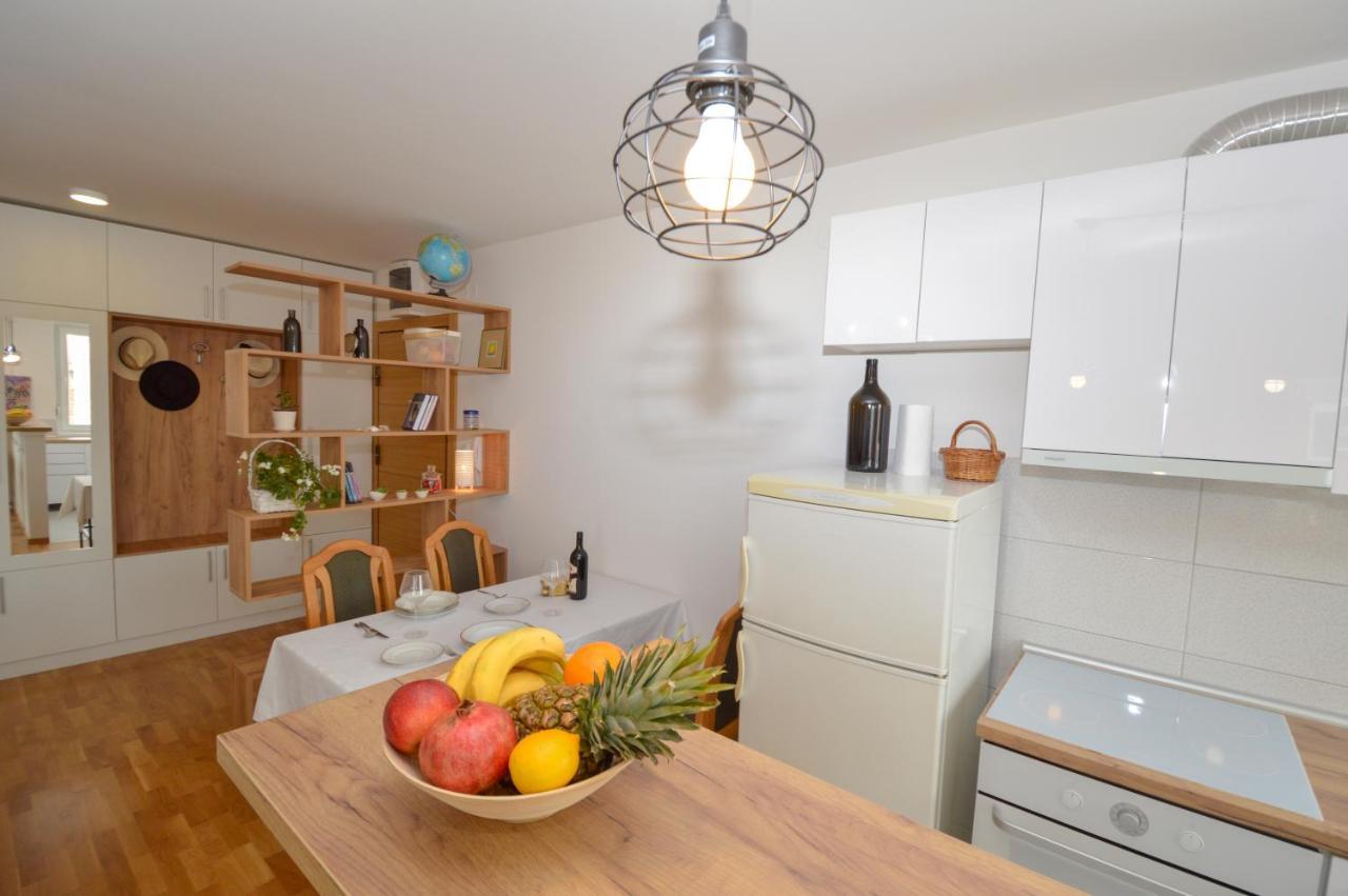 Shine24 - Spacious And Bright Apartment - New Novi Sad Bagian luar foto
