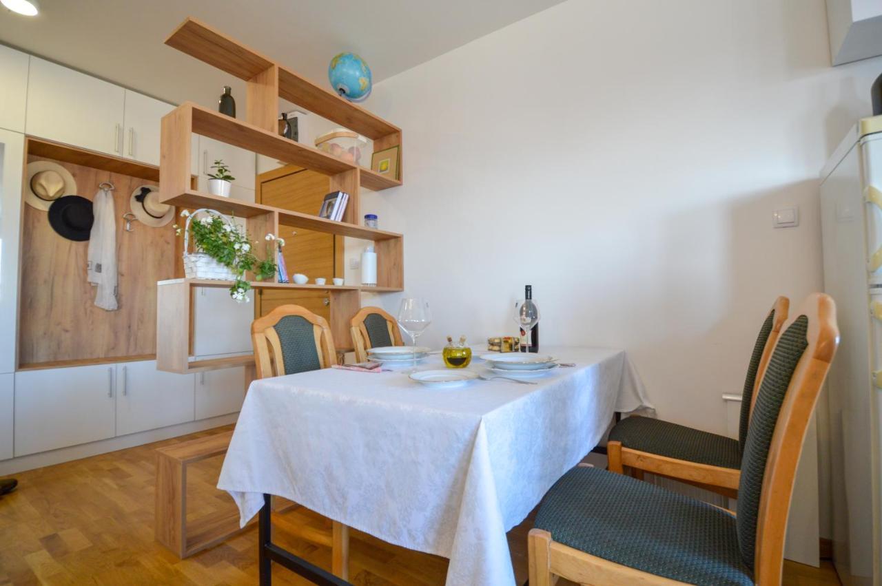 Shine24 - Spacious And Bright Apartment - New Novi Sad Bagian luar foto