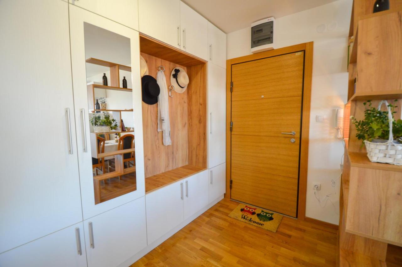 Shine24 - Spacious And Bright Apartment - New Novi Sad Bagian luar foto